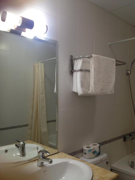 Song Anh Hotel Ho Chi Minh City Room photo